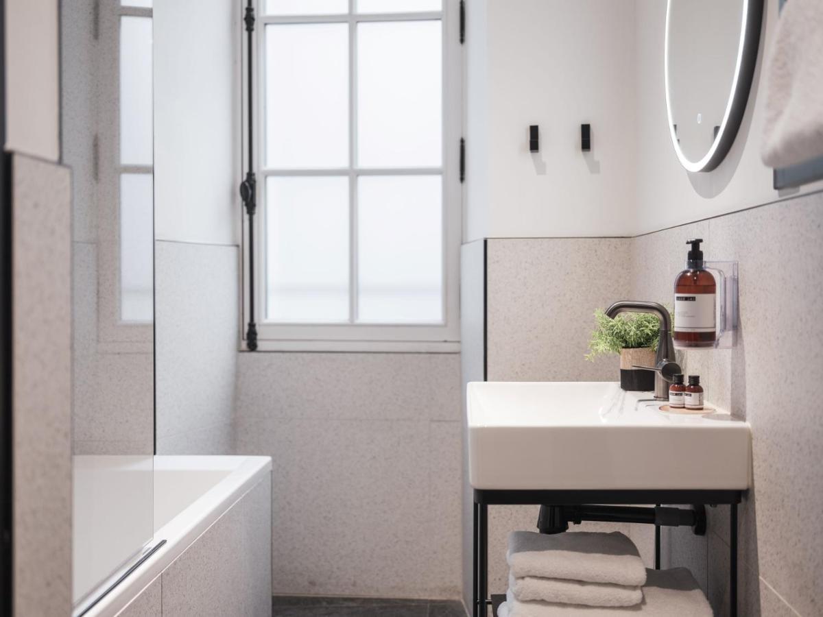 Appartements Crebillon - Maisons Du Monde Hotel & Suites ナント エクステリア 写真